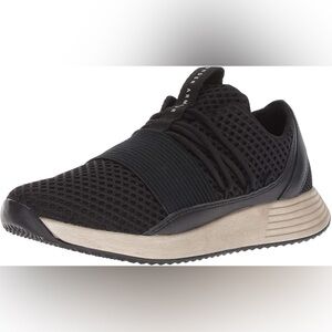 UNDER ARMOUR WOMEN BLACK CREAM SNEAKERS 7.5